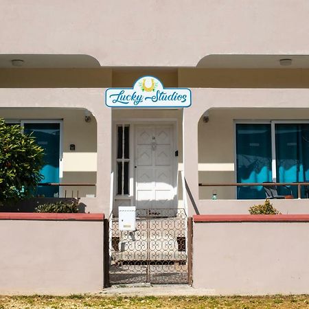 Lucky 2 Apartman Paralímni Kültér fotó