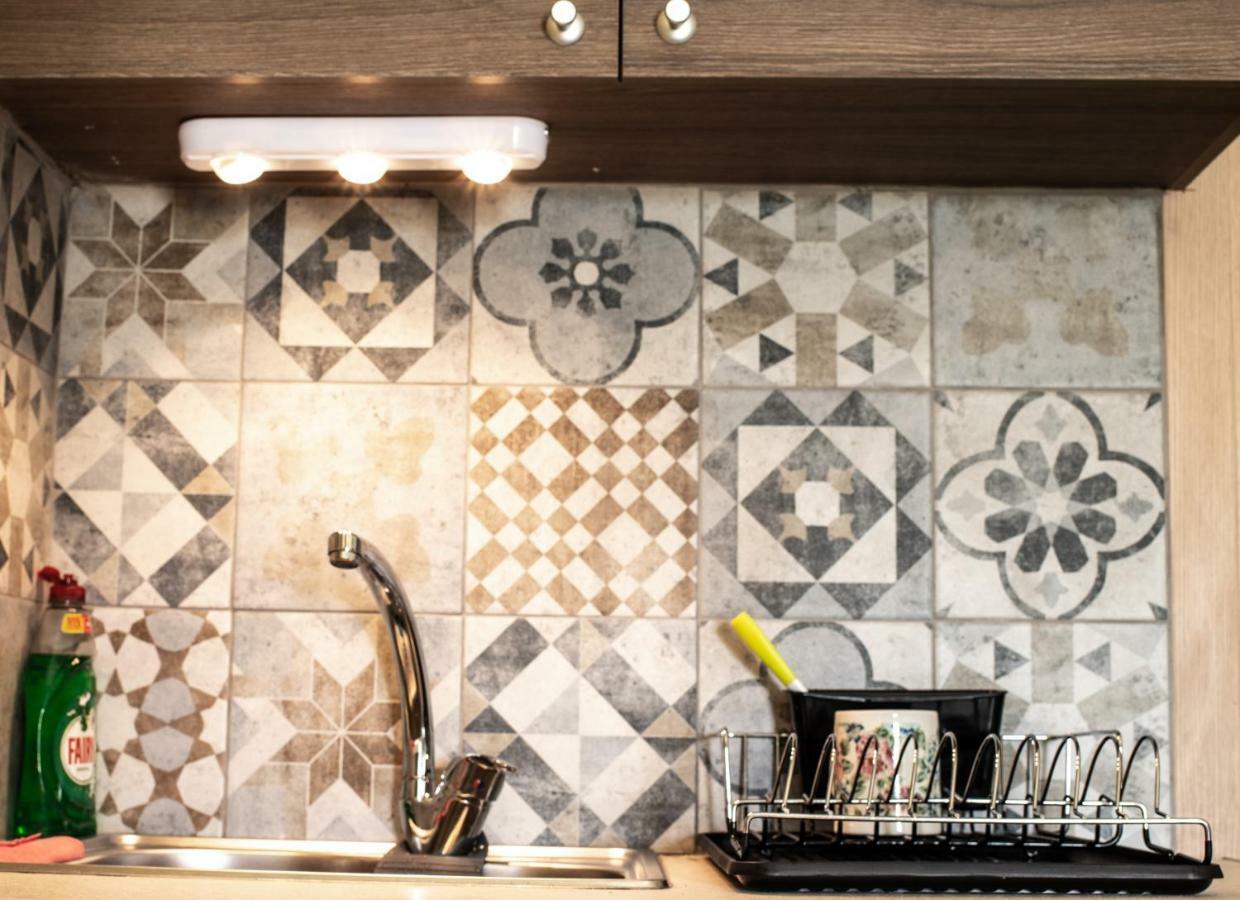 Lucky 2 Apartman Paralímni Kültér fotó